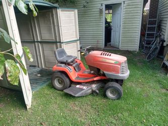 Scott's john deere A riding lawnmower
