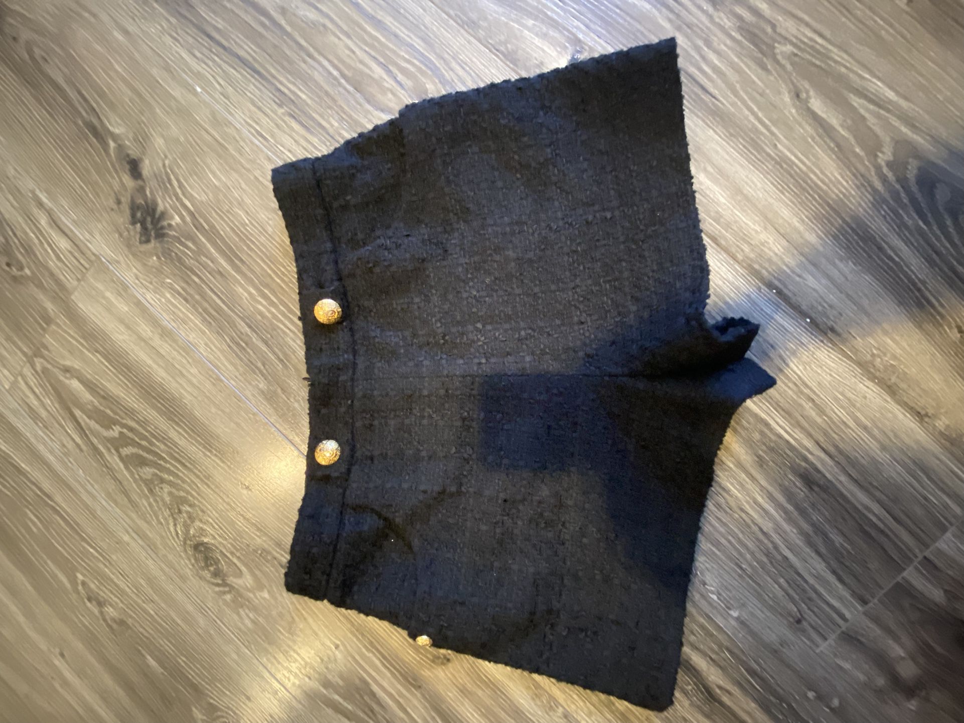 Black Zara tweed shorts #tweedshorts