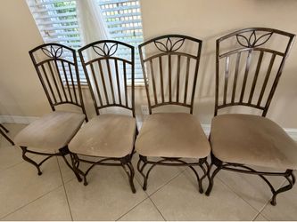 4 Dining Chairs