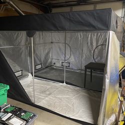 10 Foot By 10 Foot By 6.5 Feet Grow Tent