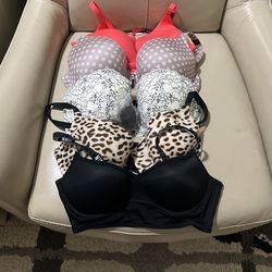 Victoria Secret - Bra 34DD, 36-DD, 34-DDD,34-DDD