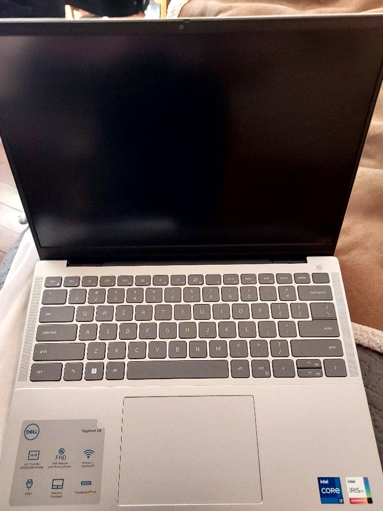 DELL Inspirion 5430 16gb Ram , 1tb SSD, i7 Processor.  Brand new never used with wireless mouse