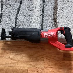 Milwaukee M18 Fuel Super Sawzall