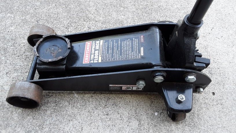 Craftsman 3-ton Hydraulic Floor Jack 