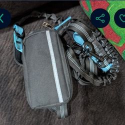 Free Hands Dog Lish With Pouch