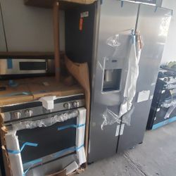 GE  sets new open box microwave  fridge and five burner hairdryer stove warranty..
