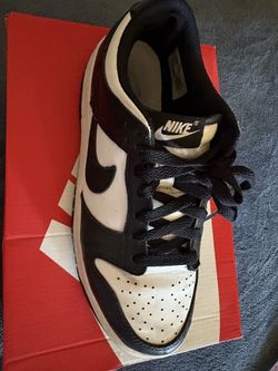 Panda dunks