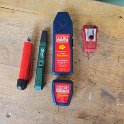 Electric testers Circuit breaker finder