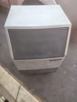 Scotsman. Flake ice  maker