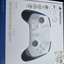 Razer Wolverine Pro Controller