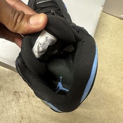Jordan 13 University Blue Size 9 Near DS