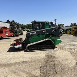 John Deere Skid Steer