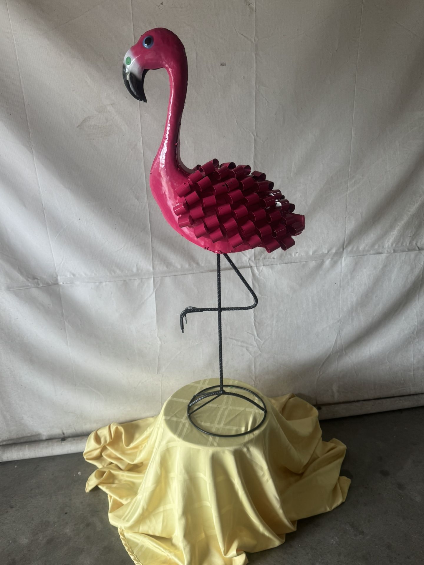 Large Ribboned Flamingo