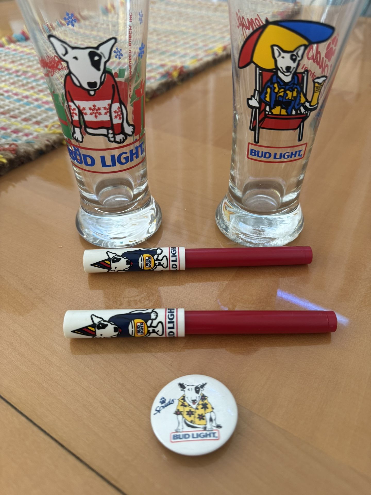Vintage Spuds, Mckenzie Bud Light 1987 beer, glasses, two ink, pens, and a button