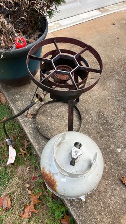 Outdoor Propane Burner Stand with Tank