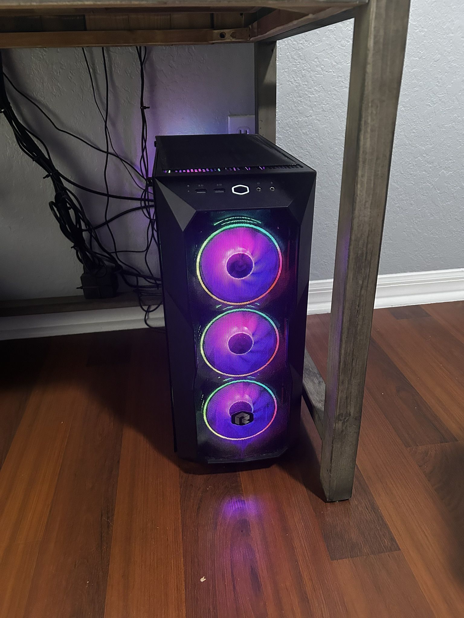 Gaming PC w/ RGB Keyboard & Free RGB Wireless Mouse