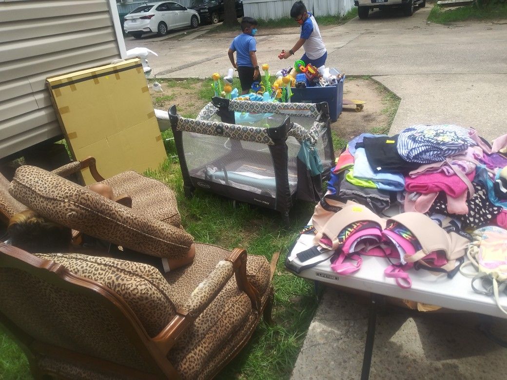 Garage Sell