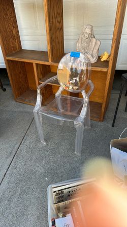 Ghost Chair *new!*