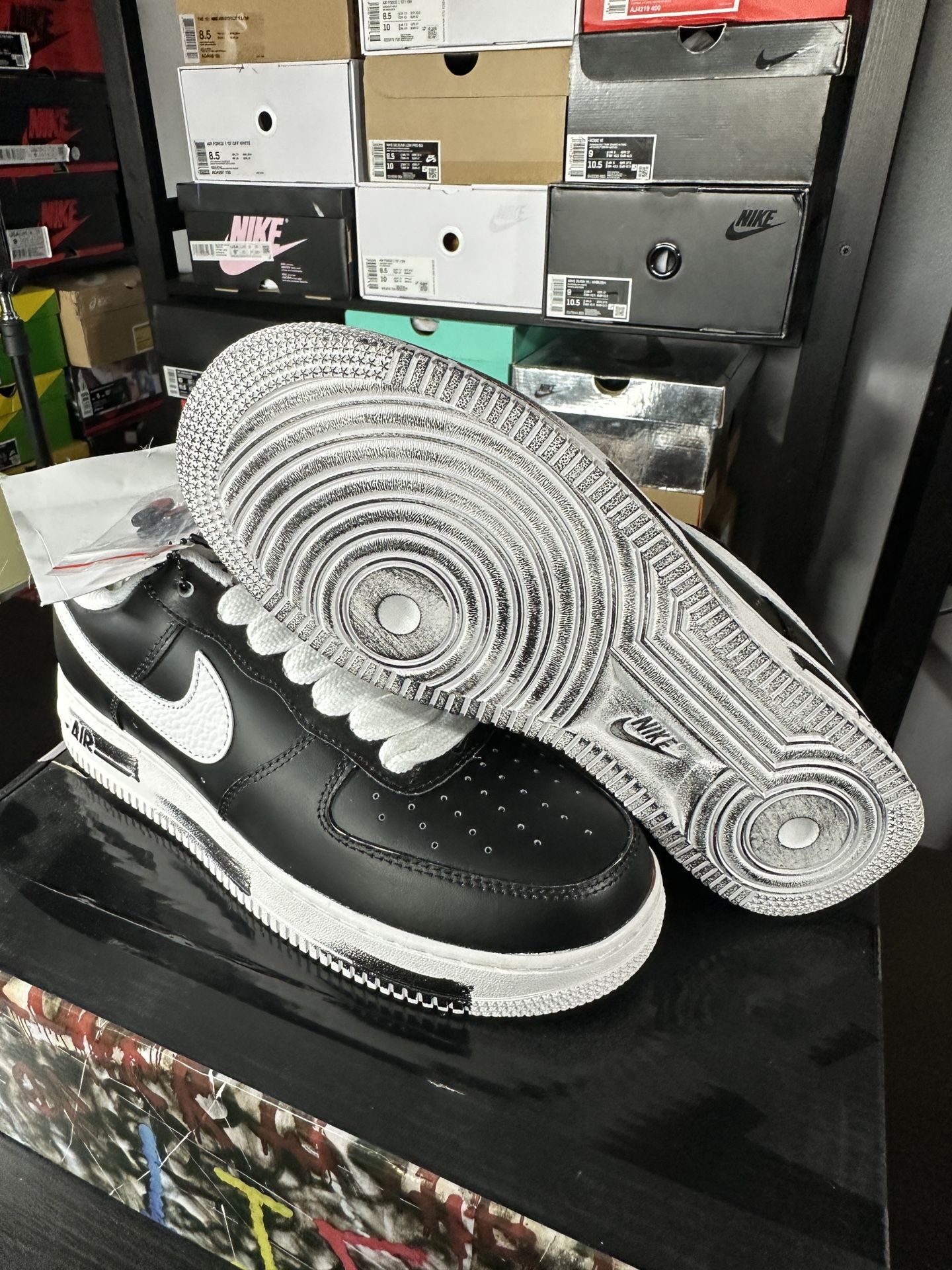 Nike Air Force 1 07 / PARA?NOISE