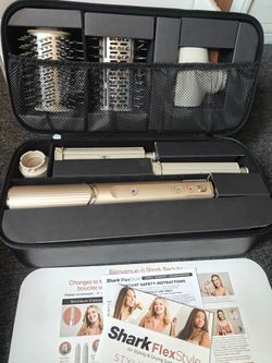 Shark FlexStyle Hair Styler and 6 Accessories
