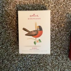 Hallmark  Collectible Ornament - Beauty Of Birds Keepsake 