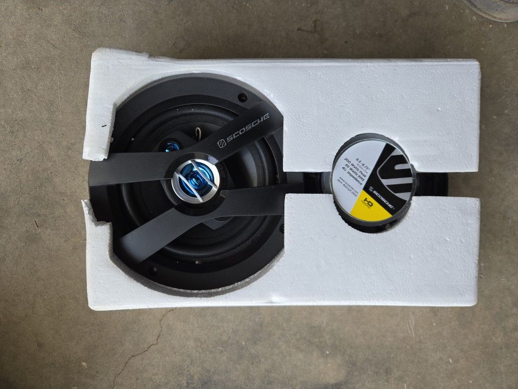 Scosche 6.5" 200wts Speakers Work Perfect