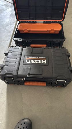 RIDGID Tool box