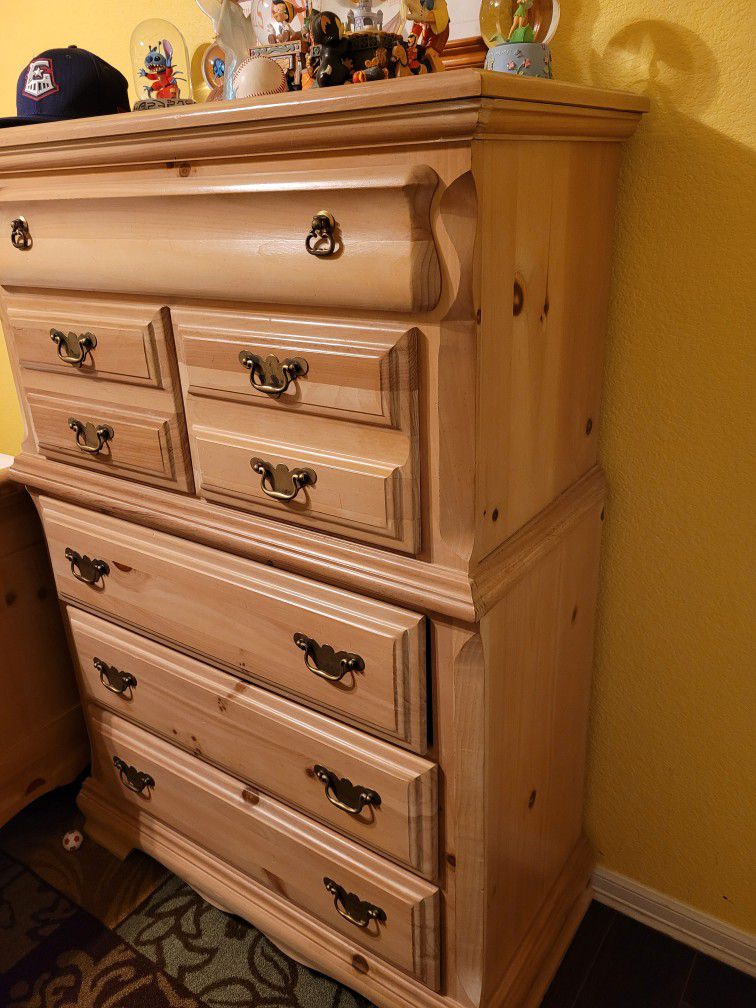 Solid Pine Dresser