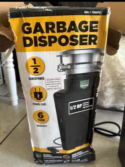 1/2 HP garbage disposer/Triturador de basura de 1/2 HP (price firm)