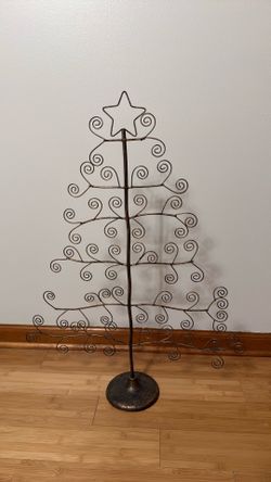 Metal Tree Decoration