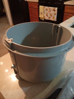 10 in pool light niche new