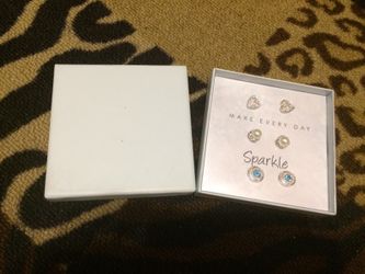 New earring set