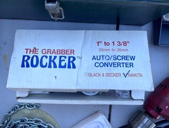 The Grabber Rocker Auto/Screw Converter