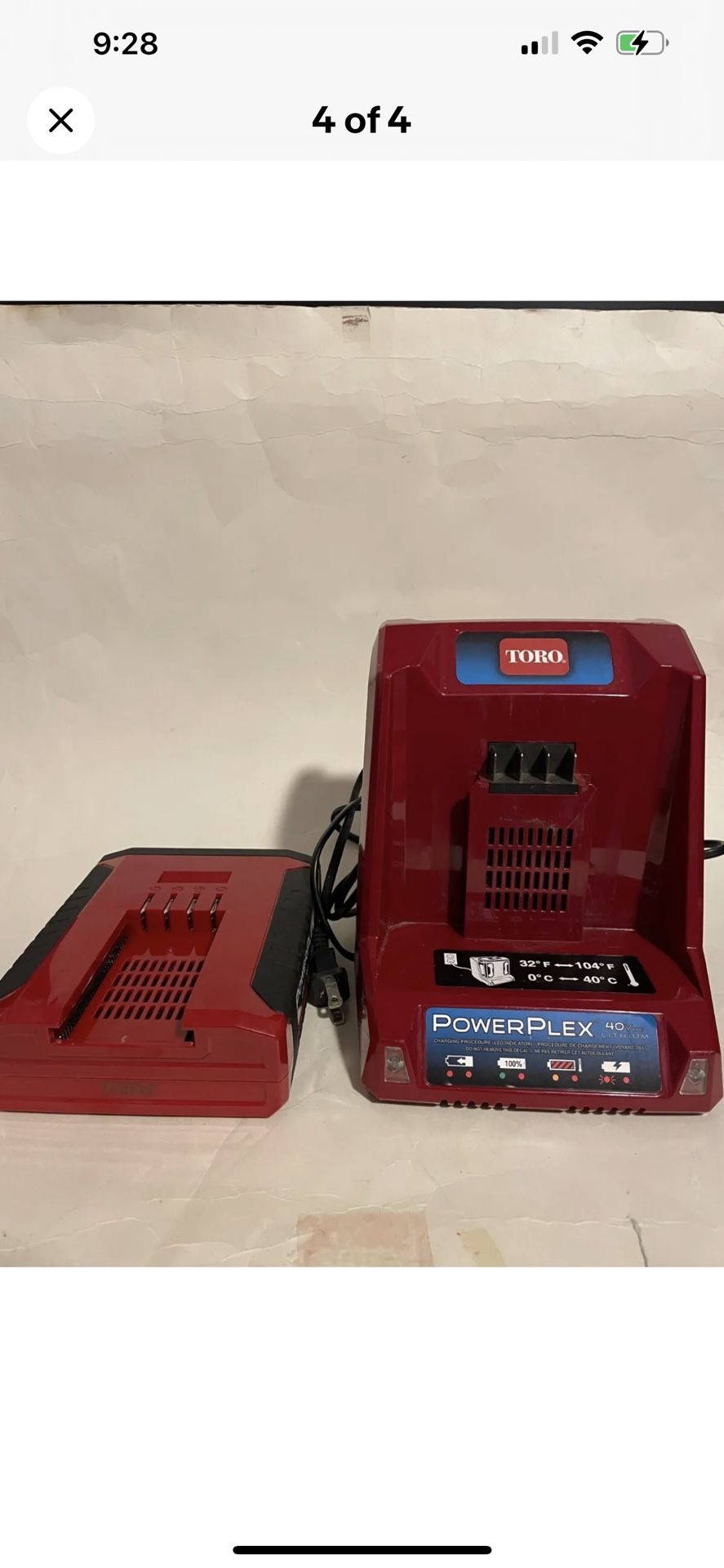 Toro PowerPlex 40V 2.5AH T90 Battery and Charger (pre-owned)