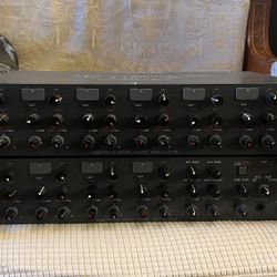 Electronic Music Amplifier Mixer 