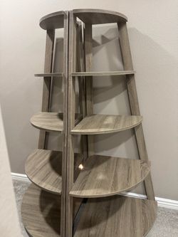 Corner shelves