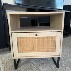 Side Table / Nightstand 