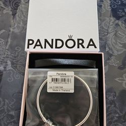 Pandora bracelet brand new pandora bracelet  inbox