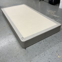 Twin bed platform FREE!