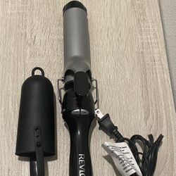 Revlon Curling Iron 1 1/4in