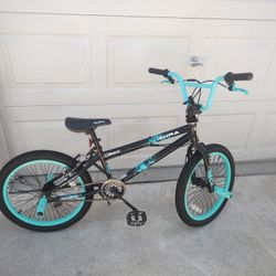 Kids 20 Inch Razor Arua BMX Bike