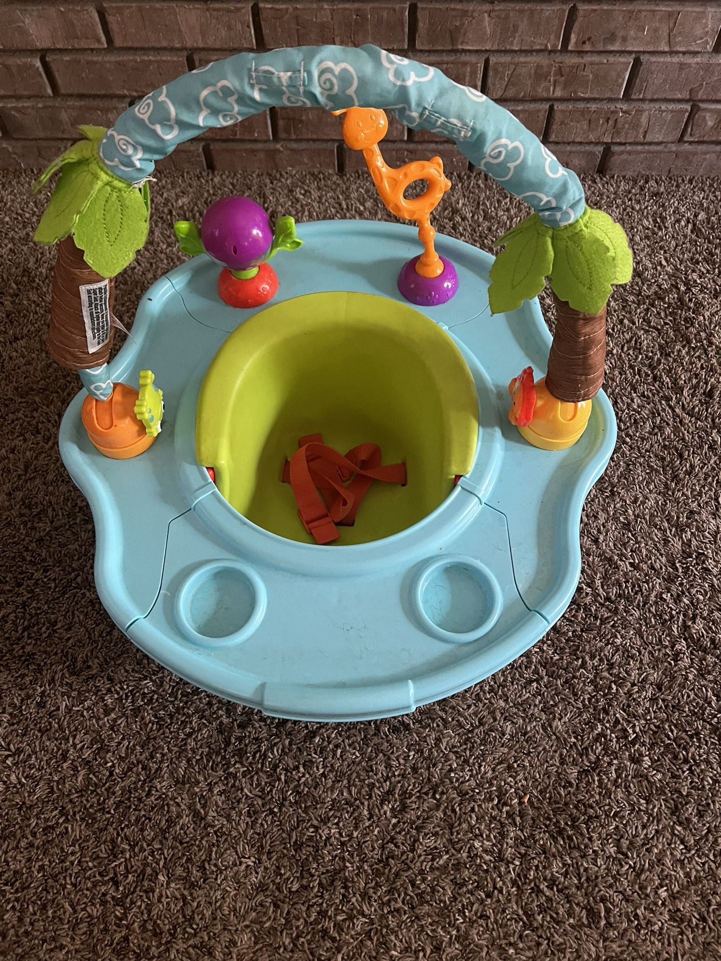 Asiento De Actividad Con Juguetes