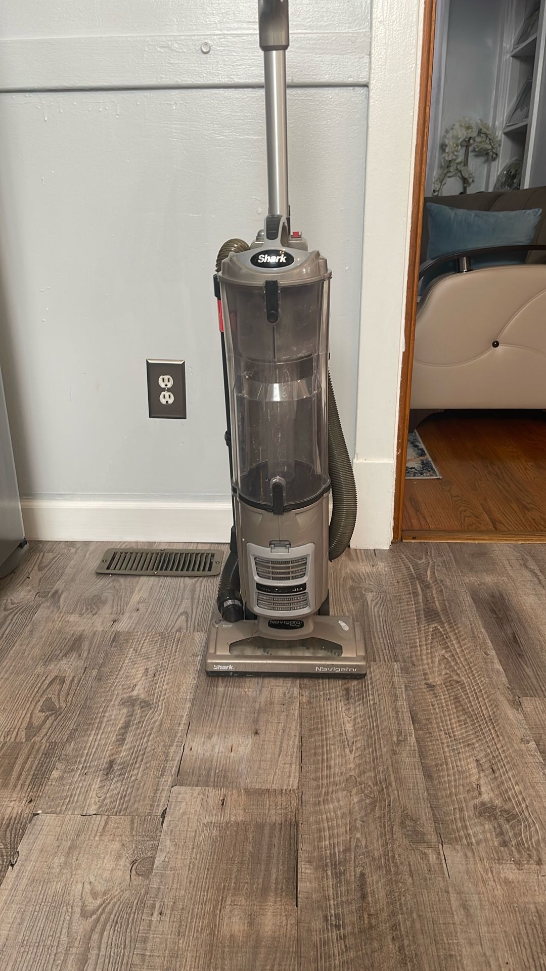 Vacuum Cleaner