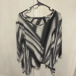 women’s top sz L