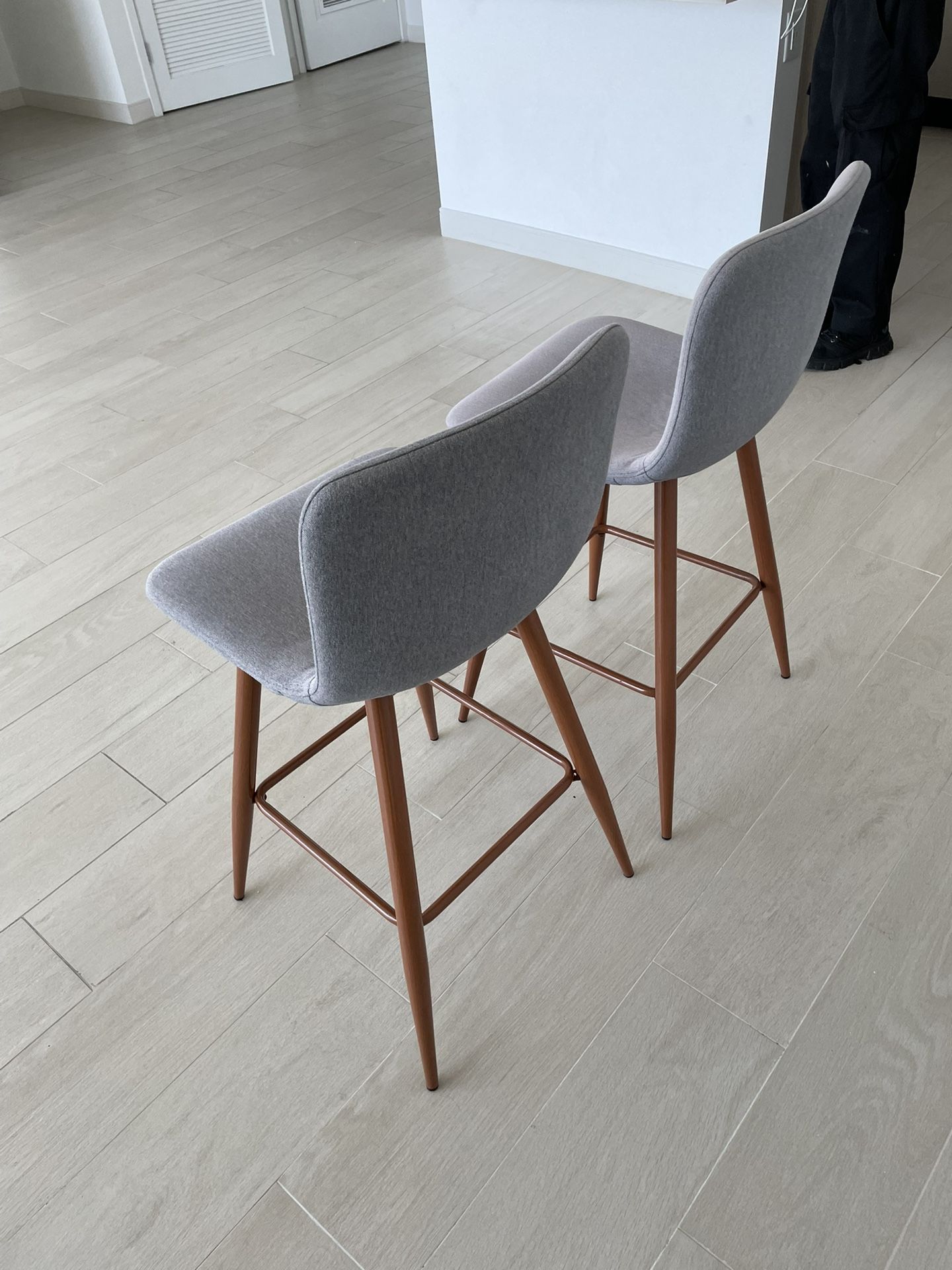 Gray Bar Stool Chairs