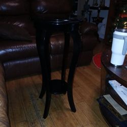 Vintage Safavieh Mary Pedestal Side Table In A Black Finish 