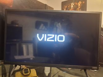 32" VIZO Class D Series HD Smart TV