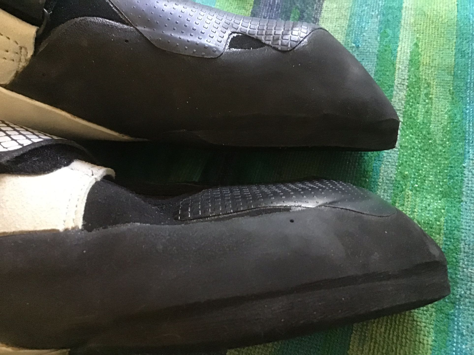 Zh, Wholesale Arena Professional Dark Grey Indoor Climbing Shoes