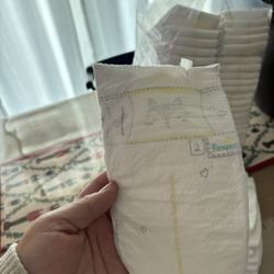 Bag Of 67 Pamper Brand Diapers Size 2 