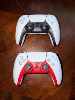 PS5 Controllers